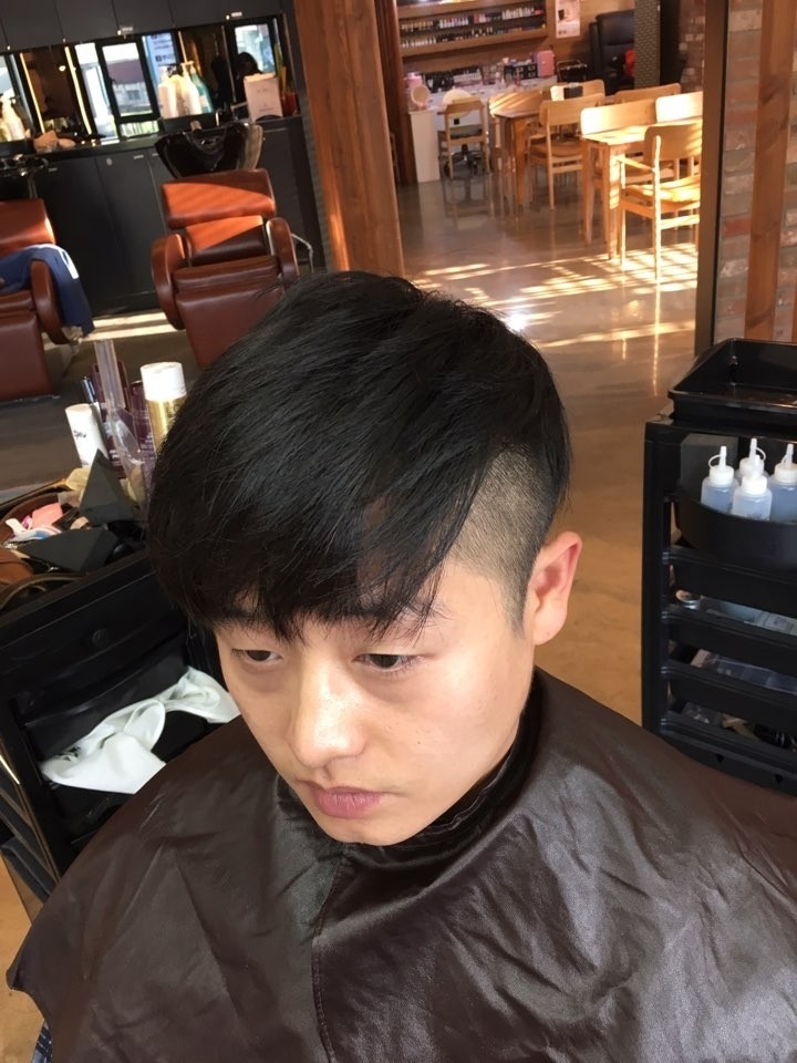 홍대붙임머리 잘하는 그 곳 홍대붙임머리 잘하는 그 곳