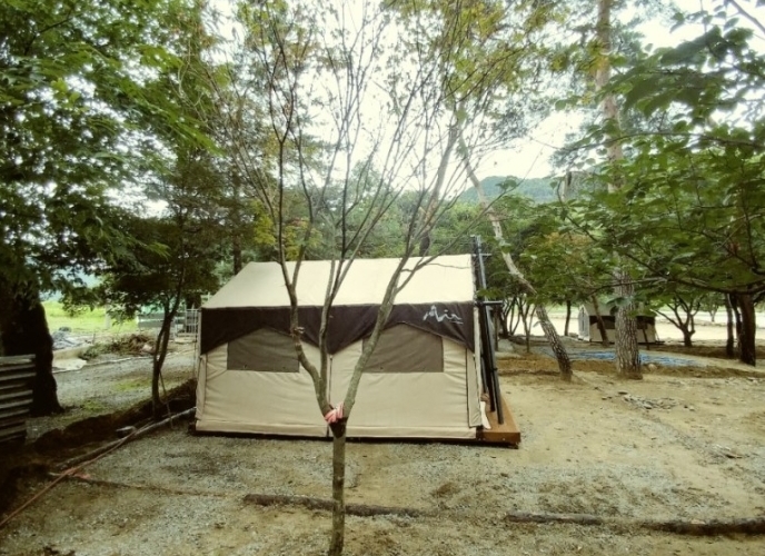 괴산후평숲캠핑장-마운틴캠핑카바나텐트설치현장