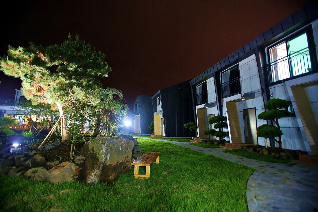정원 | 제주 더썸펜션 정원 | 제주 더썸펜션