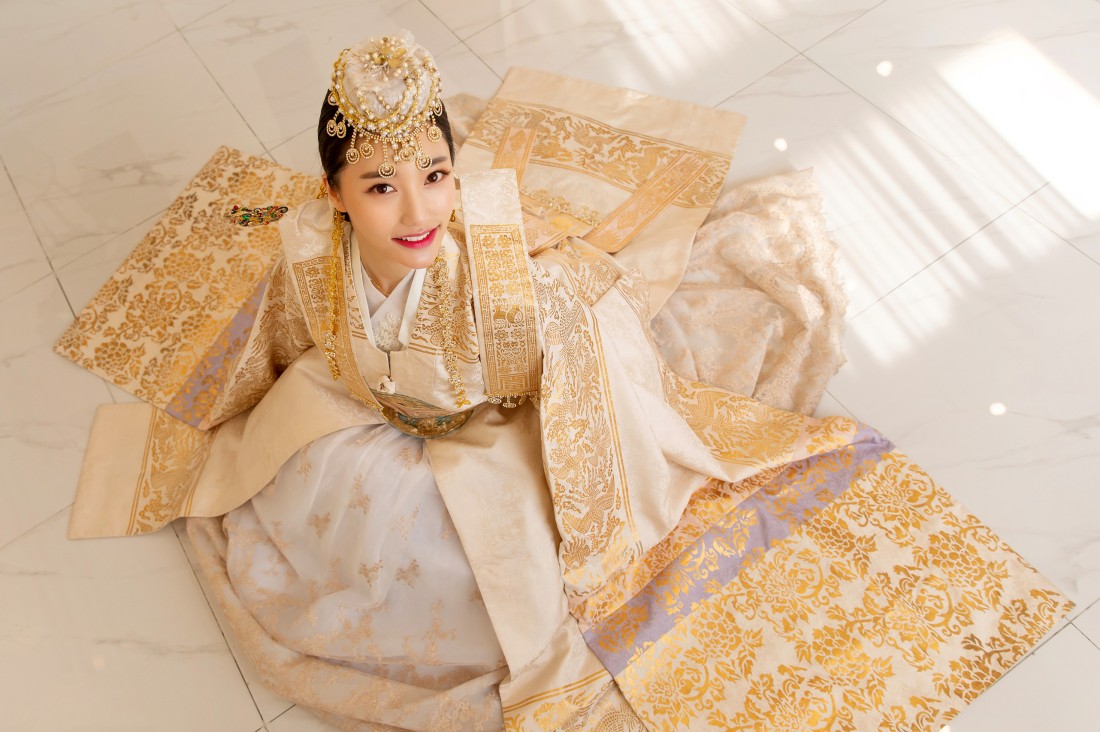 화홍 원삼 소개 | HWAHONG WED 화홍 원삼 소개 | Hwahong Wed