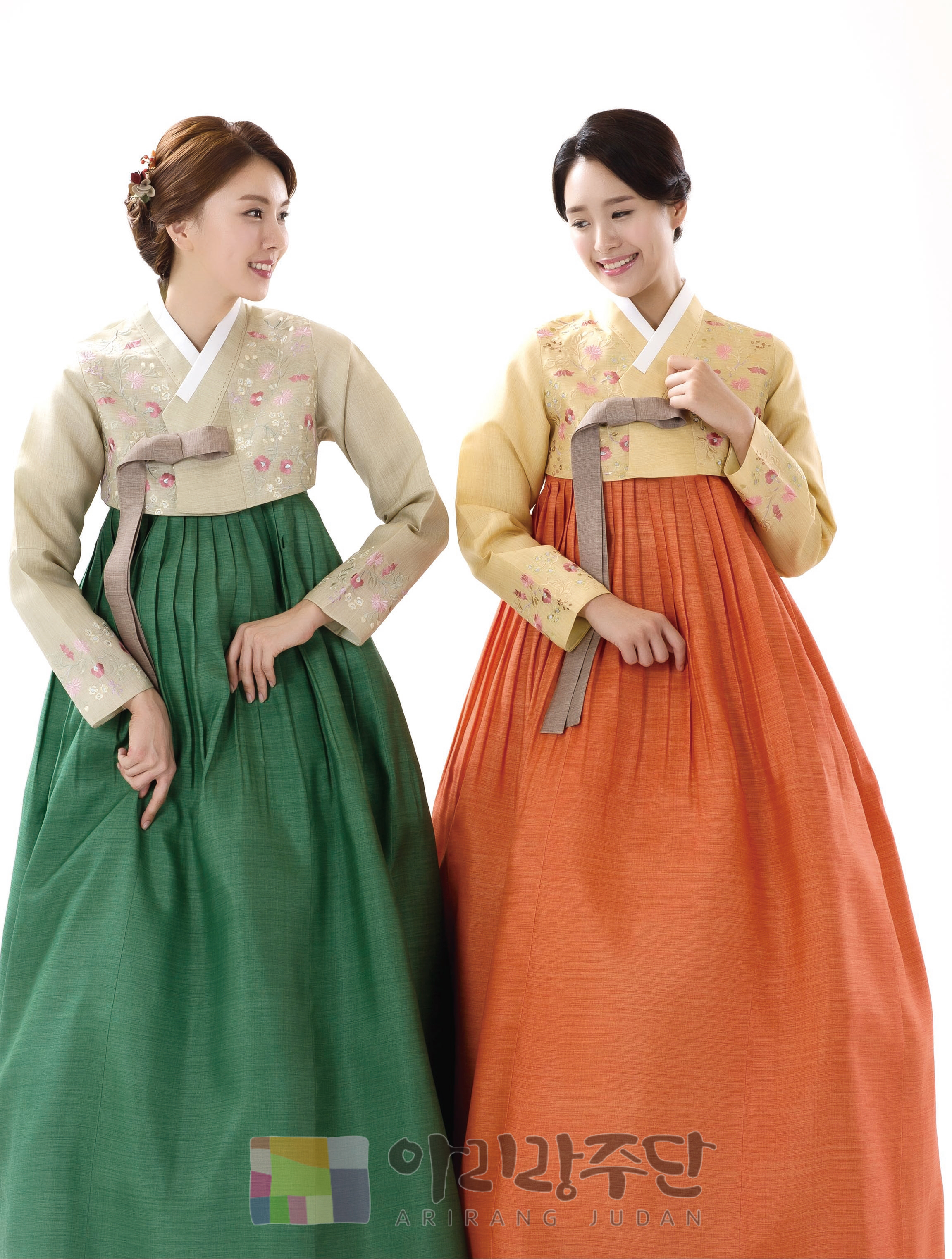 한복화보-아리랑주단 l 전통한복맞춤