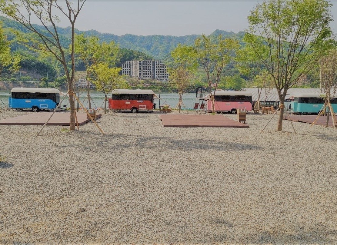 캠핑 -어반슬로우시티