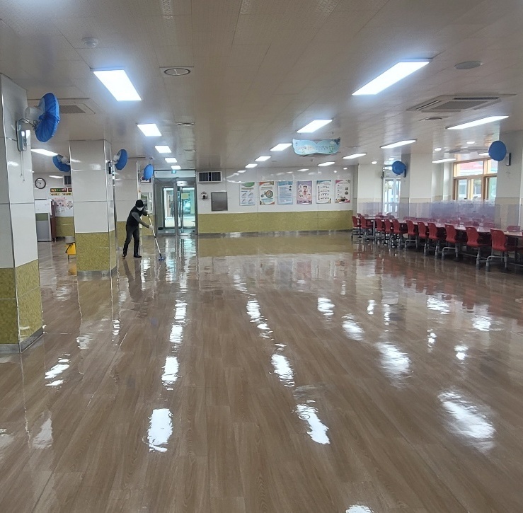 학교 급식실청소-유한회사새길환경