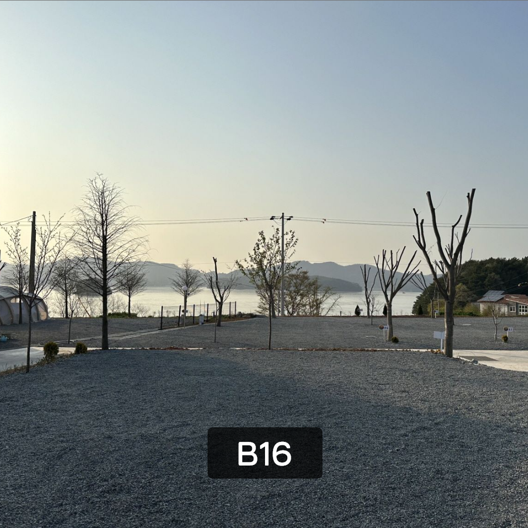 배치도 및 요금안내-서산노을빛바다캠빙장